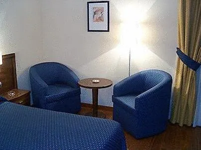 ***  Hg Gaona Hotel Peligros Spain
