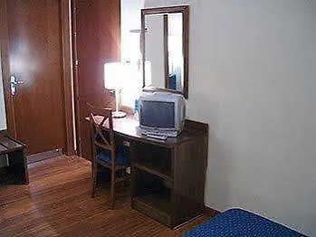 Hg Gaona Hotel Peligros 3*,